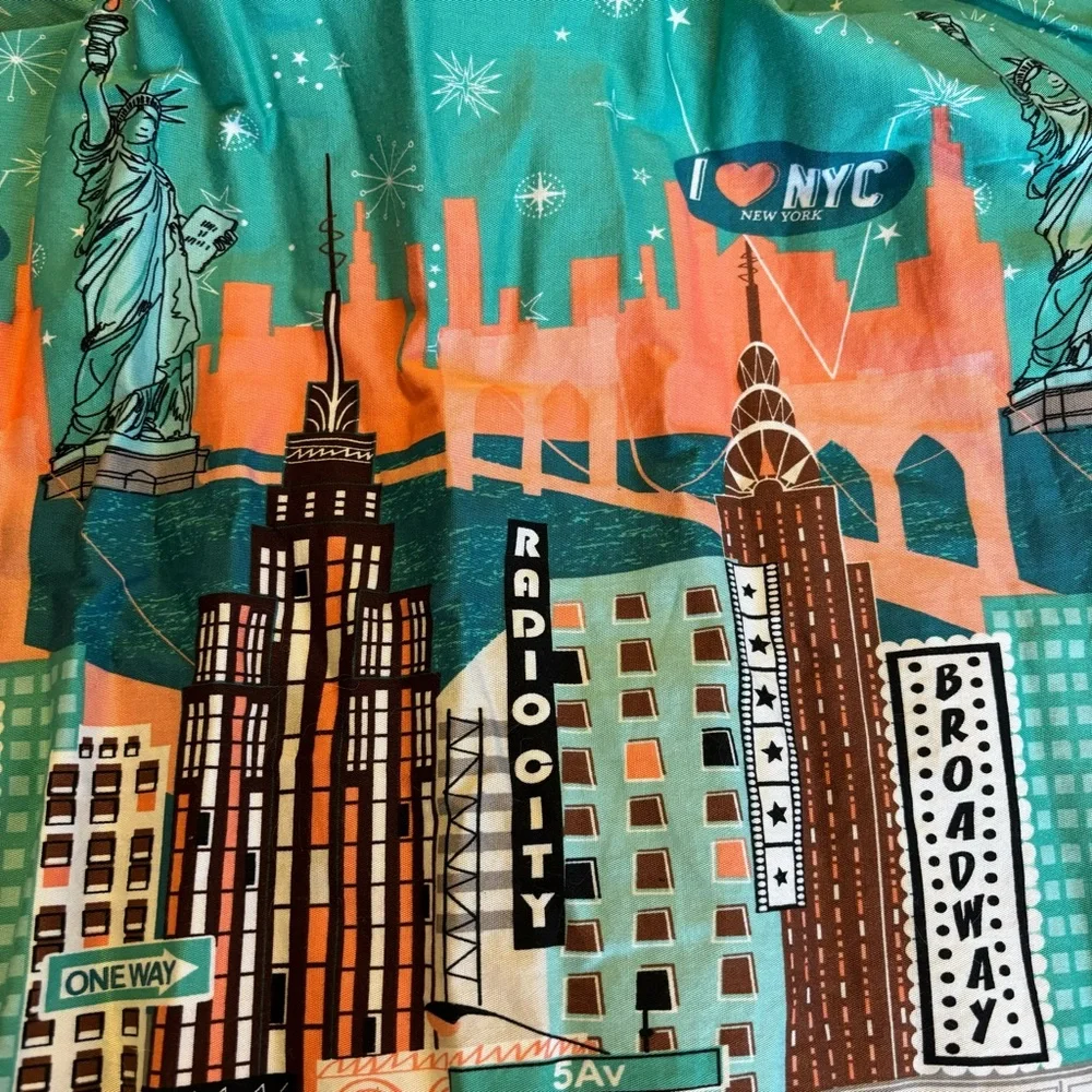 New York Retro Skirt - Picture 4 of 4